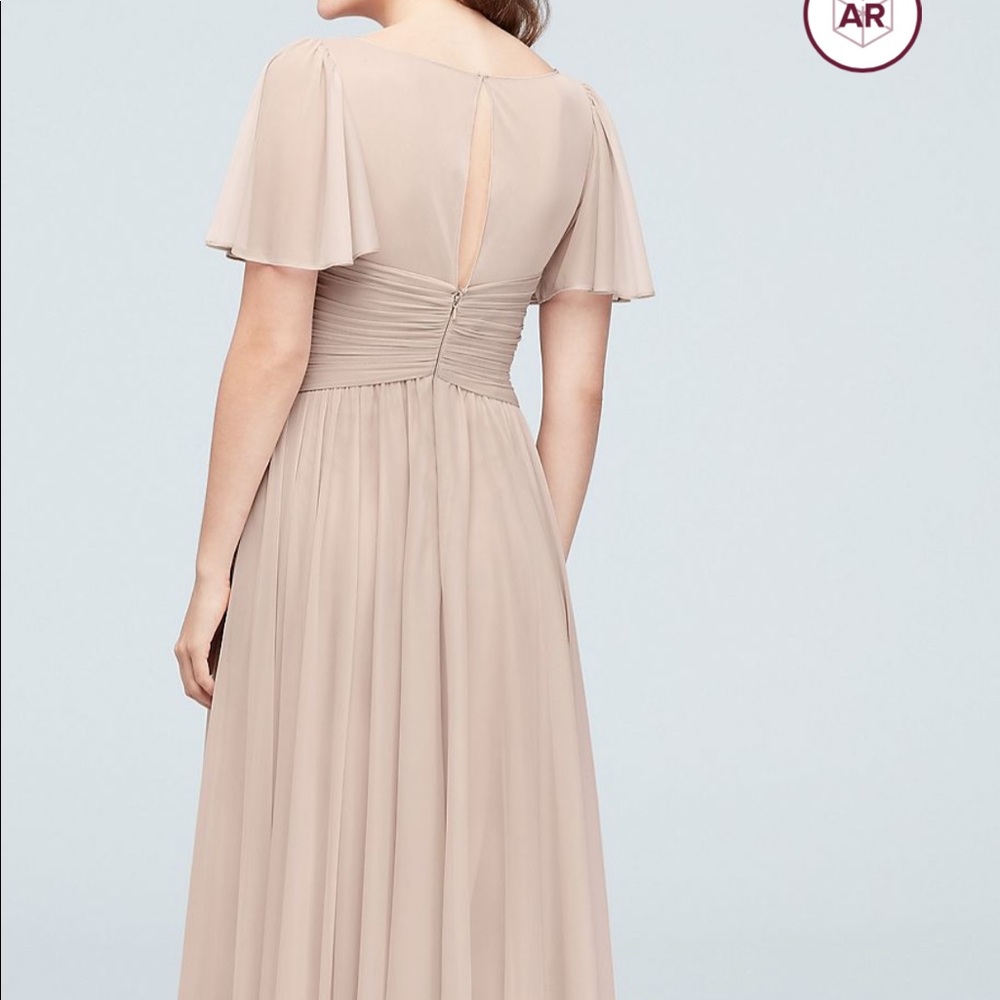 Formal Dress - Picture 3 of 15